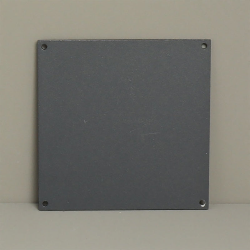 Cover plate for 110x110mm box section in anthracite