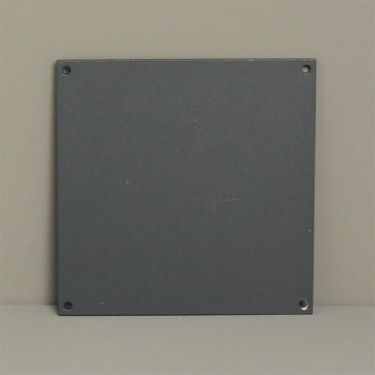 Cover plate for 110x110mm box section in anthracite